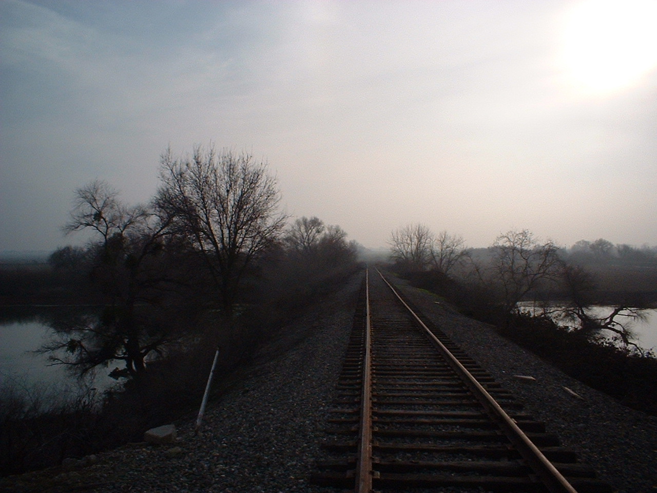 Clarksburg_Branch_facing_Oxford
This is the branchline to Oxford. The spur to the sugar factory at Clarksburg is on the left.
