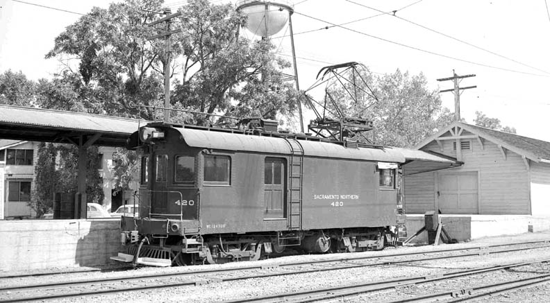 SNRR420unknownloc
SN 420 at unknown location in 1946. <i>Courtesy of W.T. Larkins</i>
