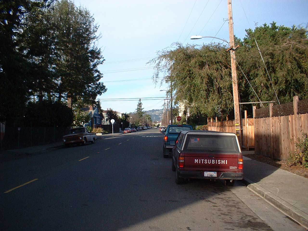 Shafter_Street_40th_Street_Looking_Northeast
This is a view up Shafter Street, from 40th. The track ran along the left side of the street.

