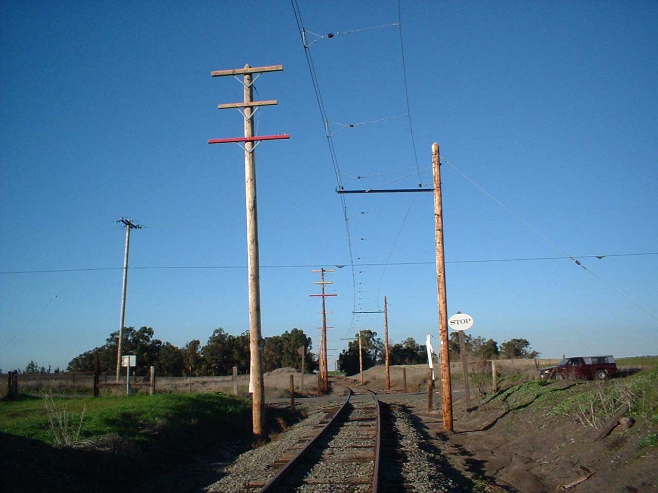 Shiloh_Road_Facing_Garfield
This is a view of the Shiloh Road grade crossing, near the former Garfield flagstop.
