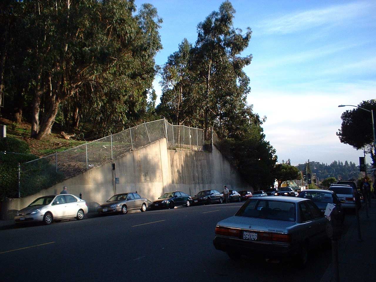 Trestle_abutment_over_Mountain_Blvd_Montclair
These are the remains of the trestle over Mountain Blvd. in the Montclair District of Oakland.
