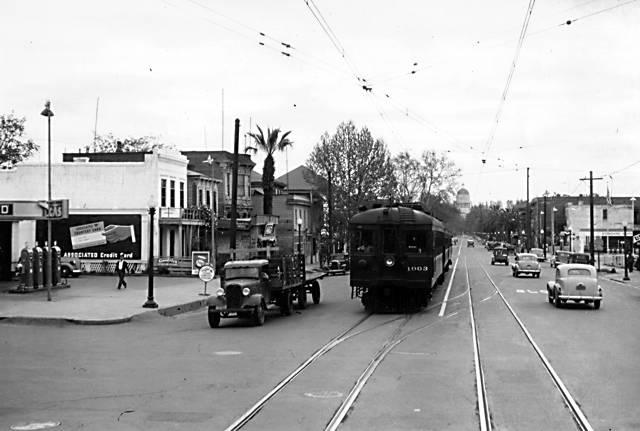 sn1003tr3
SN 1003 on track 3 in Sacramento. Note Capitol dome in backround and Chevy truck & trailer. Date unknown. <i>J.G. Graham Collection</i>

