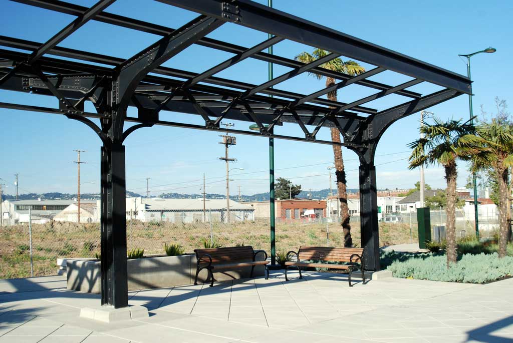 New Life for SP sheds
View is from 14th street development looking at corner of 13th and Wood. SP station to left

