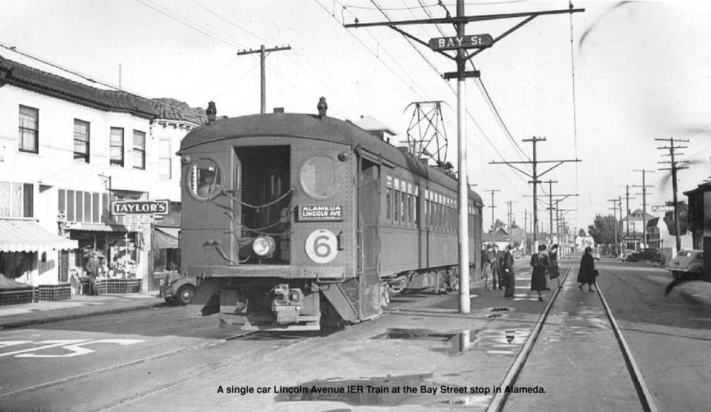 IER_alameda_bay
IER Lincoln Ave. train at Bay Street, Alameda <i>Courtesy of John Stashik</i>
