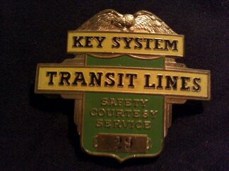 badge_005.jpg